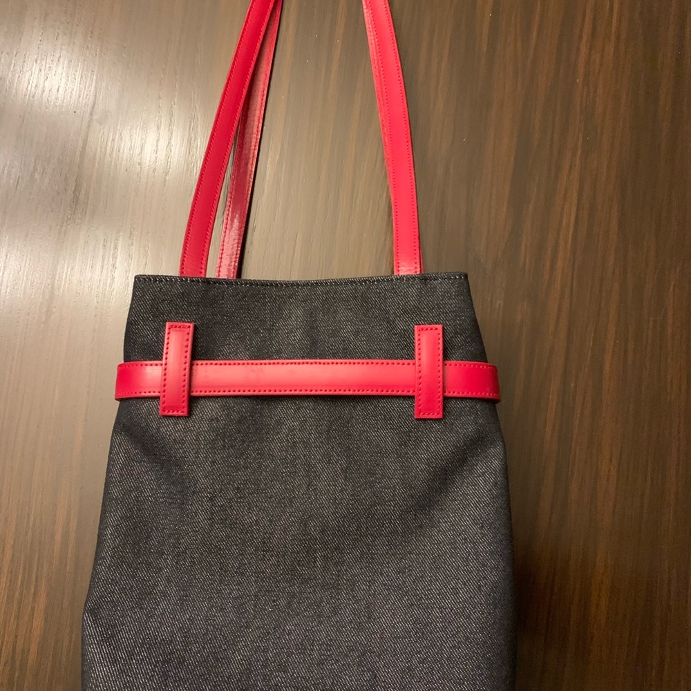 Olsens Purses - Picture 4 of 5